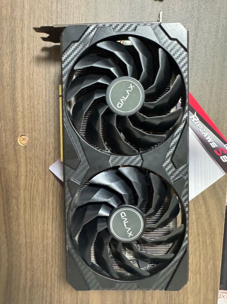 그래픽카드rtx3070ti 이미지