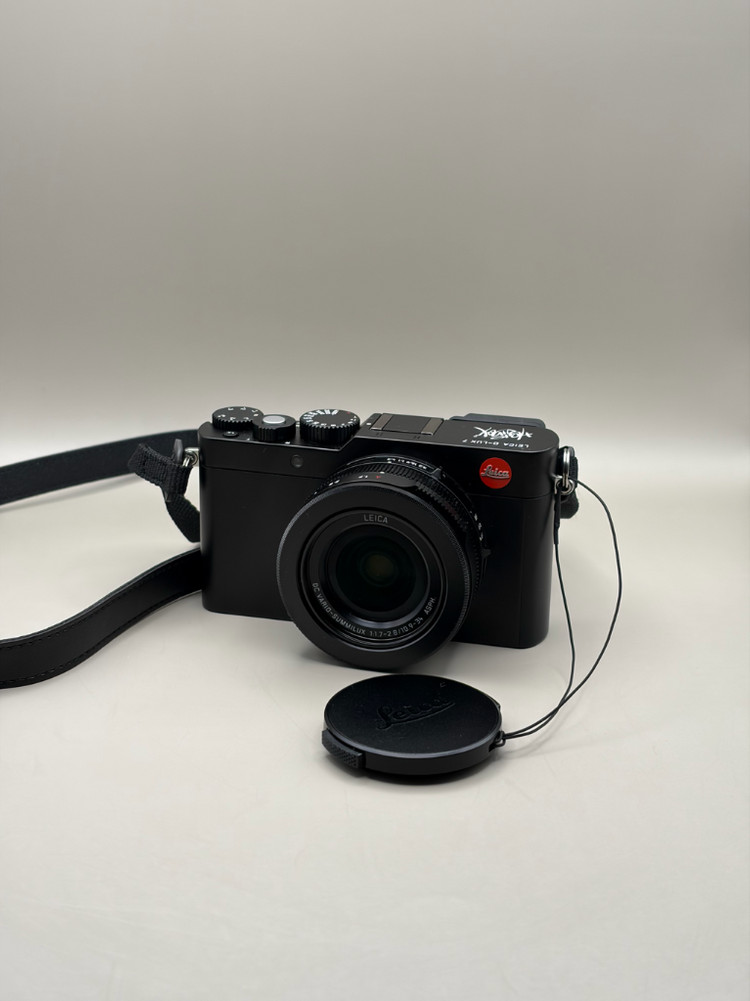 라이카 Leica D-Lux 7 헬리녹스 에디션 신품급 풀박스 컷수72 이미지