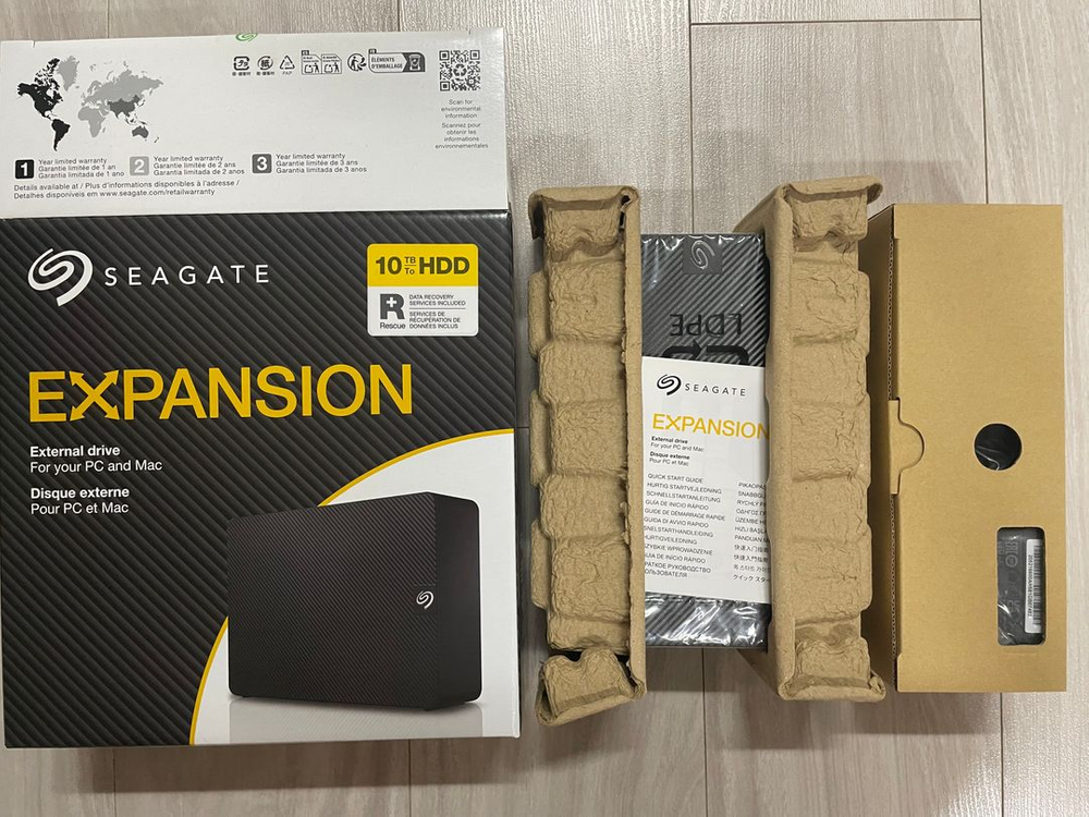 씨게이트 외장하드 Expansion HUB 10TB / 네이버페이 안전거래 / 우체국택배 이미지