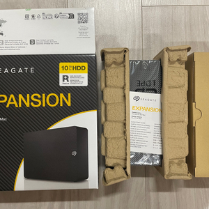 씨게이트 외장하드 Expansion HUB 10TB / 네이버페이 안전거래 / 우체국택배 이미지