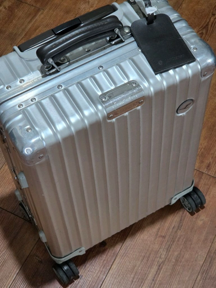리모와 클래식플라이트 루프트한자 캐빈사이즈 이미지
