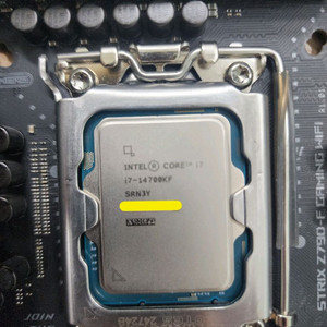 인텔 cpu 14700kf / 메인보드 아수스 ASUS ROG STRIX Z790-F GAMING WIFI 이미지