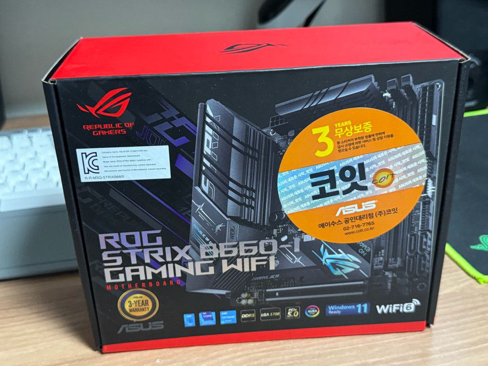 Asus Rog Stix B660-i Gaming wifi 풀박스 민트급 이미지