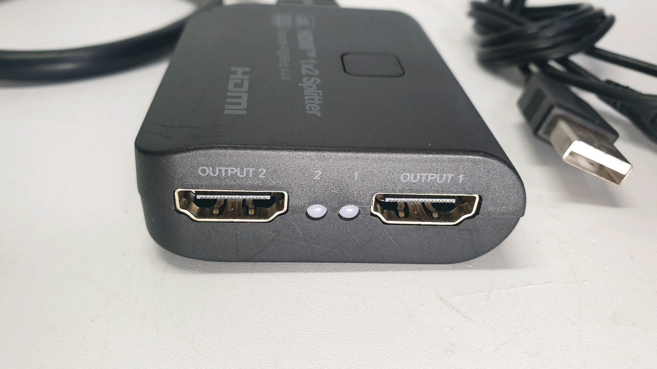 HDMI 2.0 4K 60Hz 1:2 분배기 강원전자 넷메이트 NM-PTS03 이미지