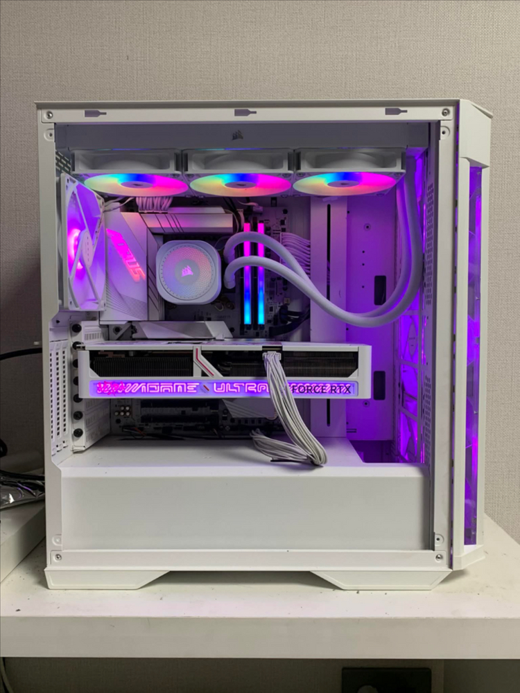 14700k rtx 5080 게이밍 컴퓨터 본체 이미지
