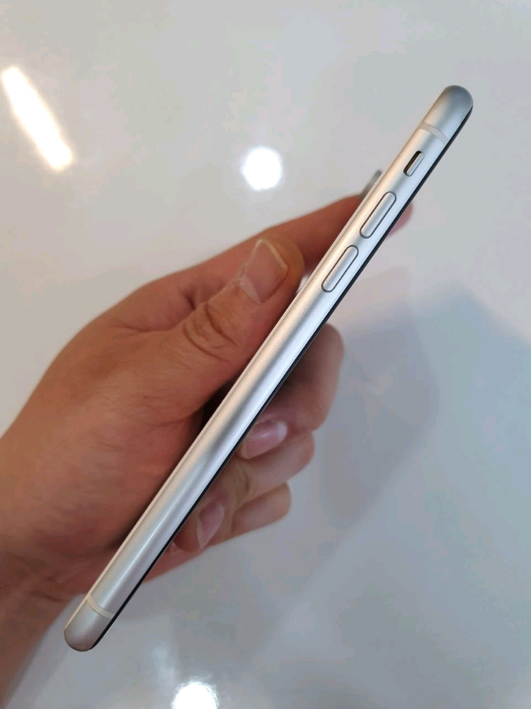 아이폰XR 64G 무잔상 상태굿 중고폰 공기계 이미지