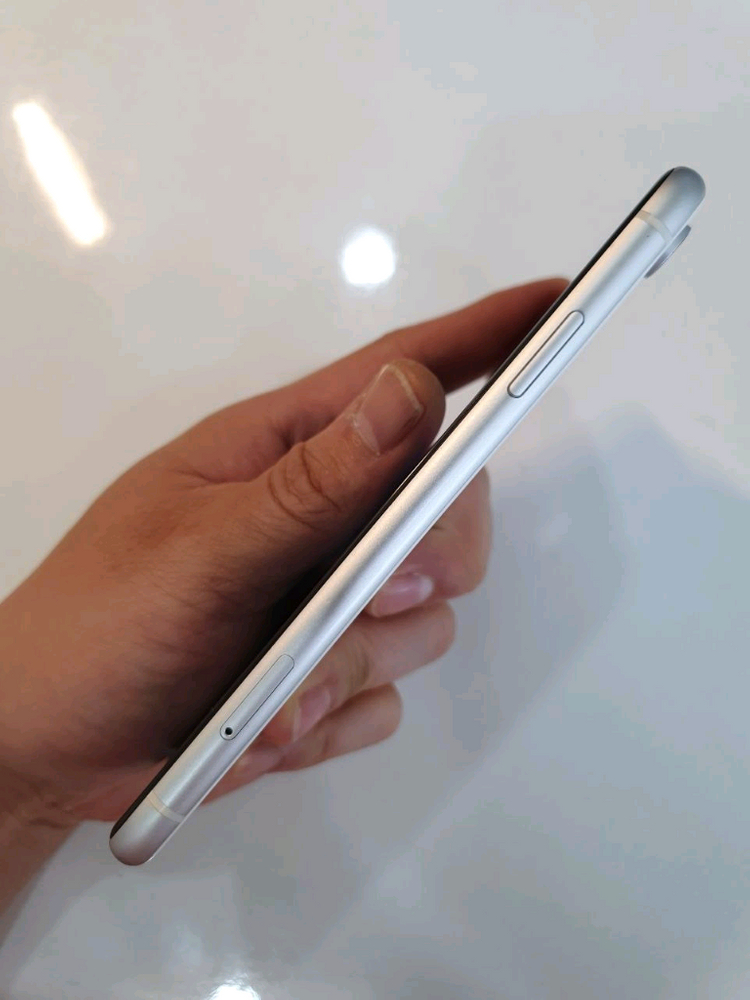 아이폰XR 64G 무잔상 상태굿 중고폰 공기계 이미지