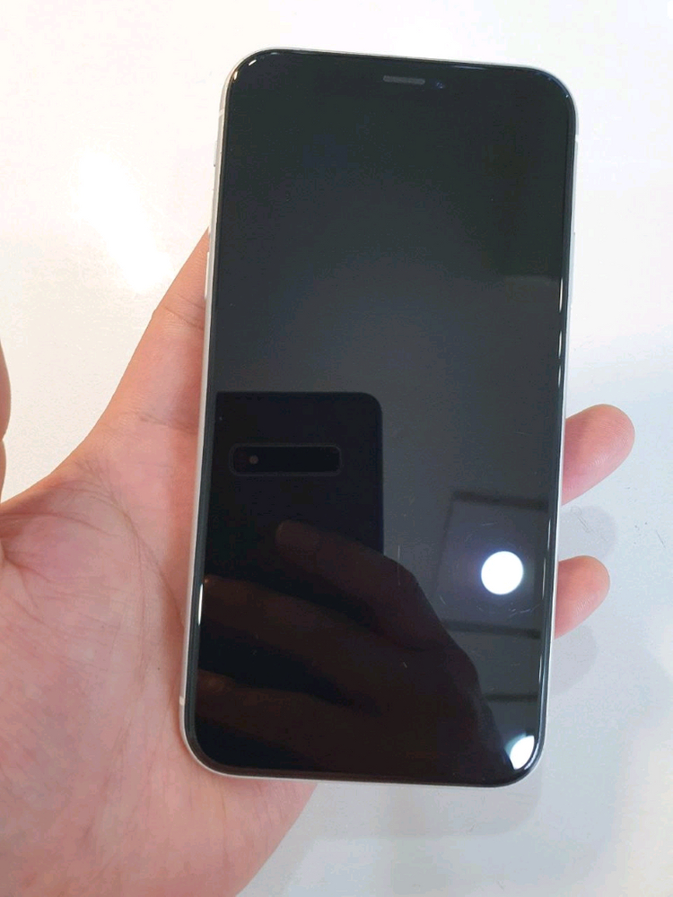 아이폰XR 64G 무잔상 상태굿 중고폰 공기계 이미지