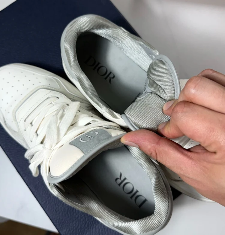 디올 Dior b27 로우탑 스니커즈 / 43 size 이미지
