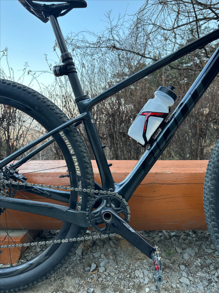 22년 자이언트 xtc 어드밴스 29 1 카본 MTB 자전거 이미지