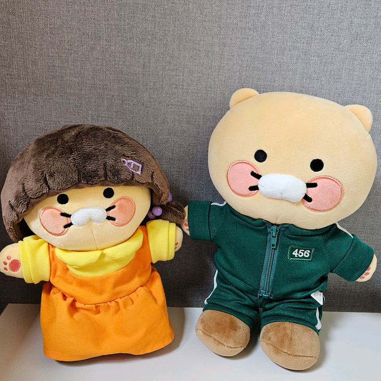 오징어게임 춘식이 관절 인형 코스튬 옷입히기 세트 트레이닝복 운동복 이미지