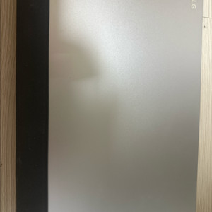 LG 그램뷰 16MQ70 휴대용 모니터 이미지