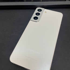 갤럭시S22 화이트 256GB 무잔상 상태좋은 중고31만4천팝니다 이미지