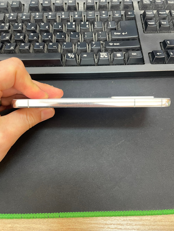 갤럭시S22 화이트 256GB 무잔상 상태좋은 중고31만4천팝니다 이미지