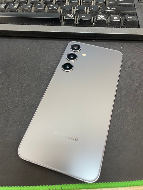 갤럭시S24플러스 블랙 256GB 무잔상 상태좋은 중고54만6천팝니다 이미지