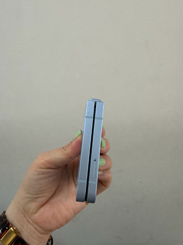 (부산중고폰) 갤럭시z플립6 블루 256기가 공기계 판매해요 이미지