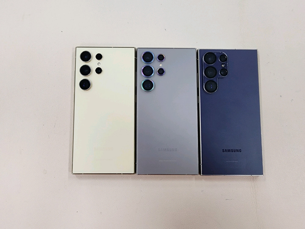 갤럭시s24울트라 256G 무잔상 상태최상 ^^ 이미지