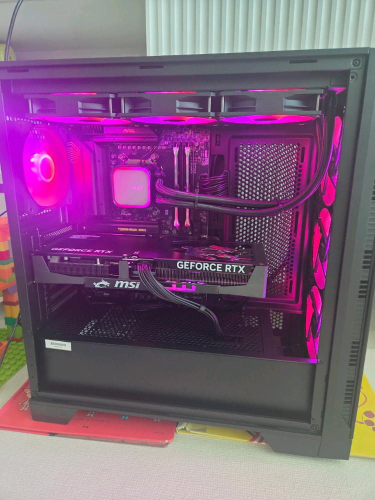 고사양 조립PC 게이밍본체 9800x3d 5070ti 이미지