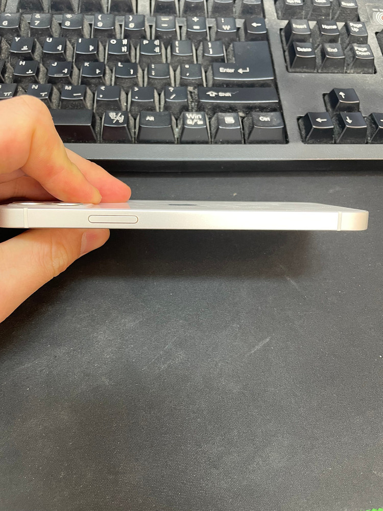 아이폰12 화이트 128GB 상태좋은 중고31만4천팝니다 이미지