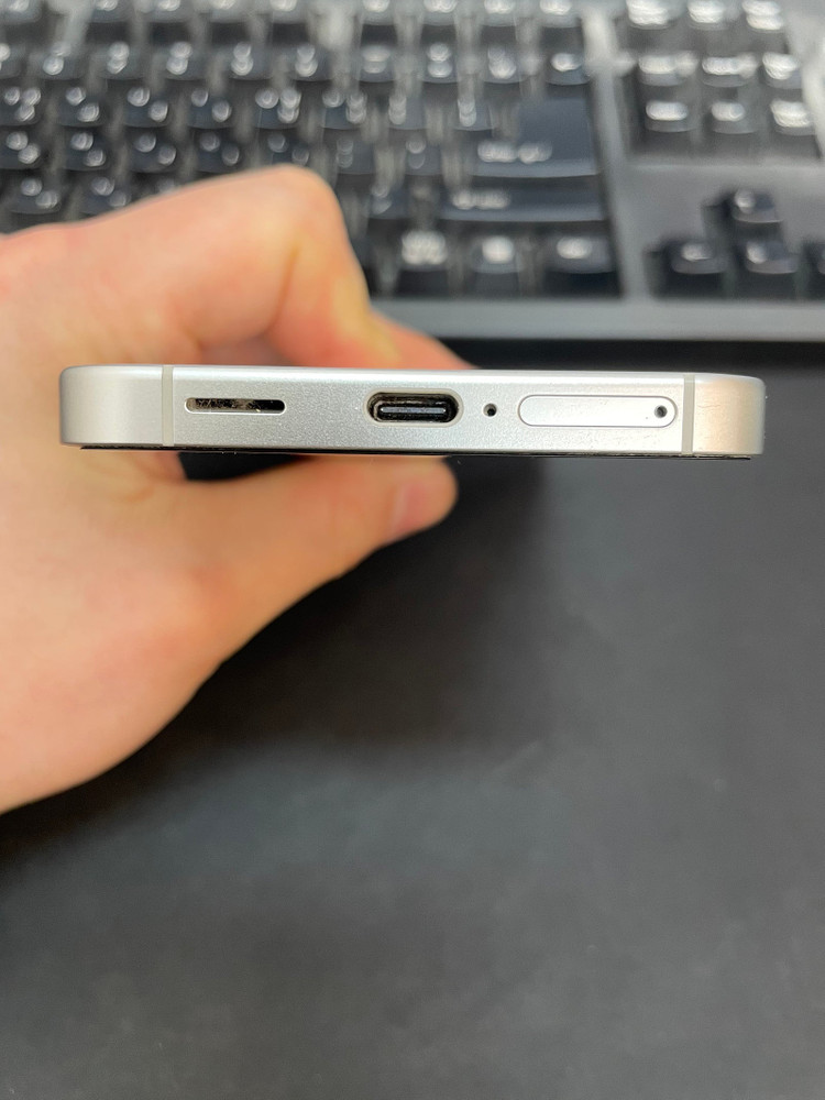 갤럭시S24 그레이 256GB 무잔상 상태좋은 중고53만4천팝니다 이미지