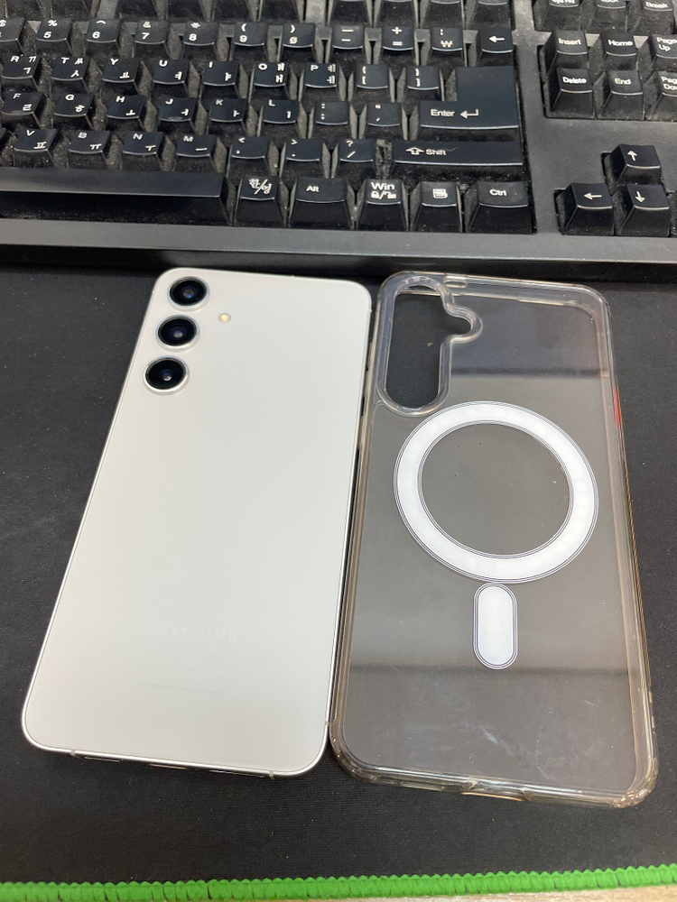갤럭시S24플러스 그레이 256GB 무잔상 상태좋은 중고60만4천팝니다 이미지