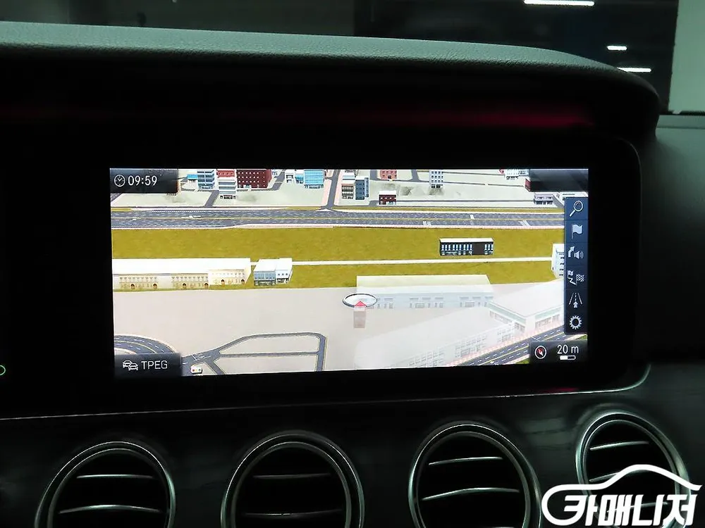 [벤츠]E-클래스 W213 E300 4MATIC 아방가르드 #고유가특가 이미지