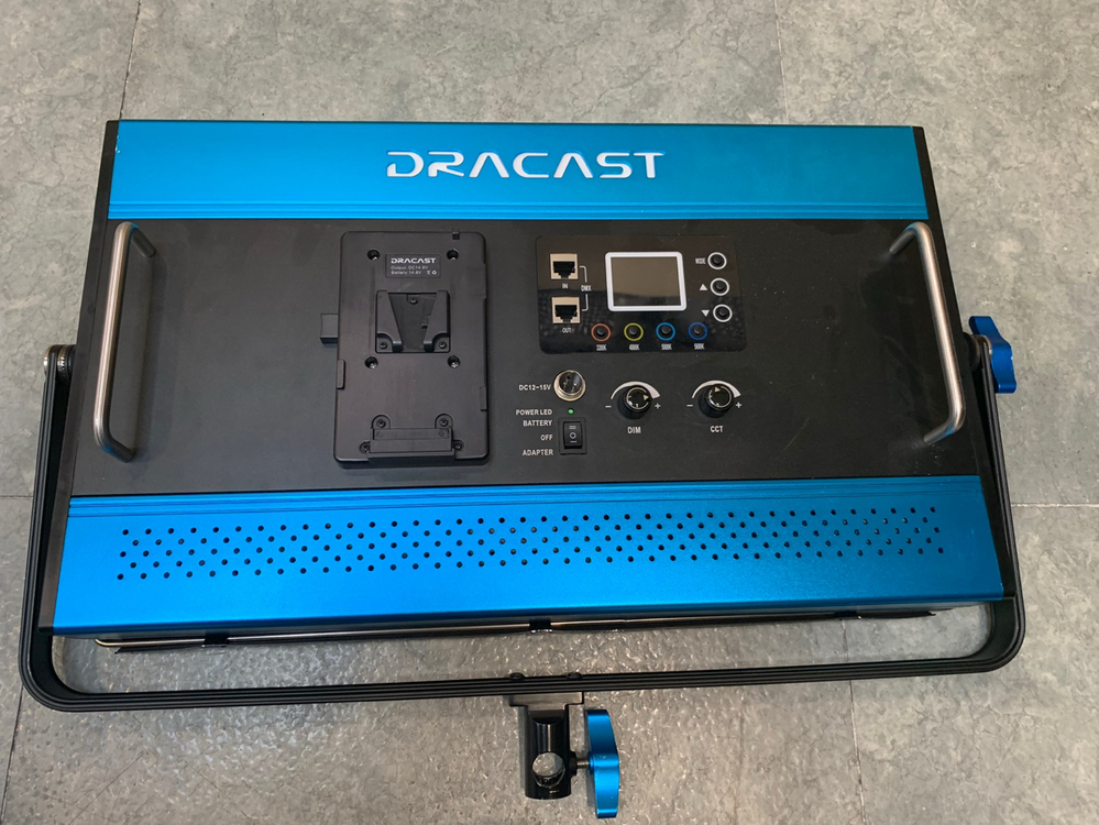 Dracast KALA LED2000 드라캐스트 조명 판매합니다 (삼각대 미포함) 이미지