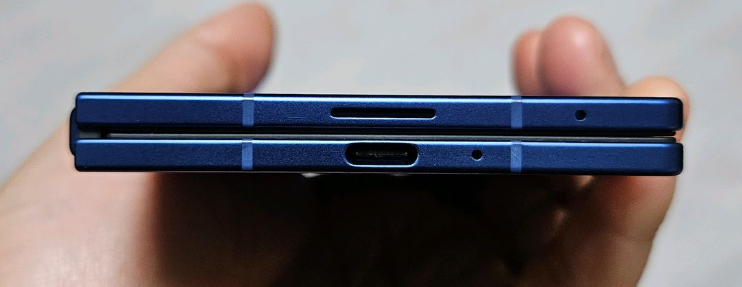 갤럭시 Z폴드7 블루 256GB A급 싸게 팝니다. 이미지