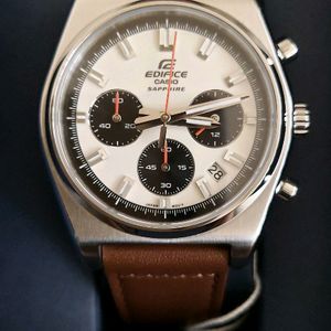 카시오 에디피스 시계 EFB-730l-7a 팝니다 이미지