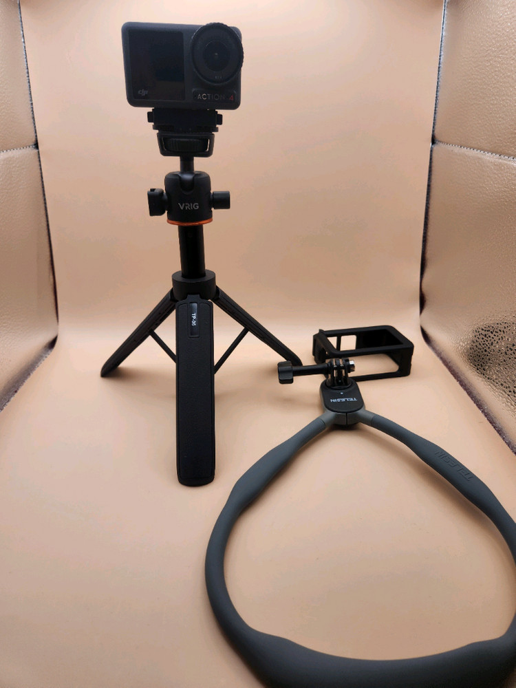 DJI 오즈모 액션4 액션캠 + 삼각대봉 이미지