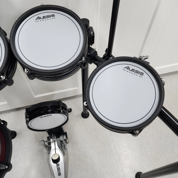알레시스 올 메쉬 전자드럼 Nitro Pro Kit 이미지