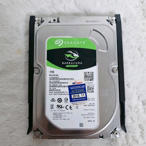 씨게이트 바라쿠다 1TB HDD 하드 디스크 드라이브 이미지