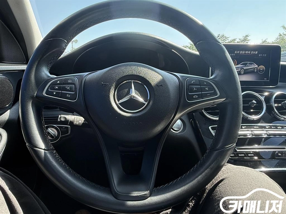 [벤츠]C클래스 W205 C200 d #고유가특가 이미지