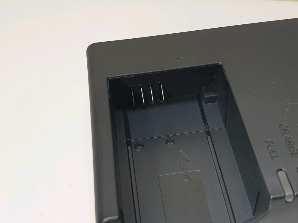 캐논 LC-E17E 배터리 충전기(LP-E17전용)(RP R50 800D 이미지