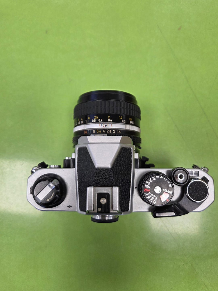 니콘 FM2 필름카메라 + 50mm 1.4 렌즈 세트 판매합니다 이미지