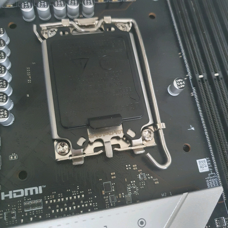 메인보드 MSI MPG Z790 Edge WiFi DDR5 화이트 (내용 필독) 이미지