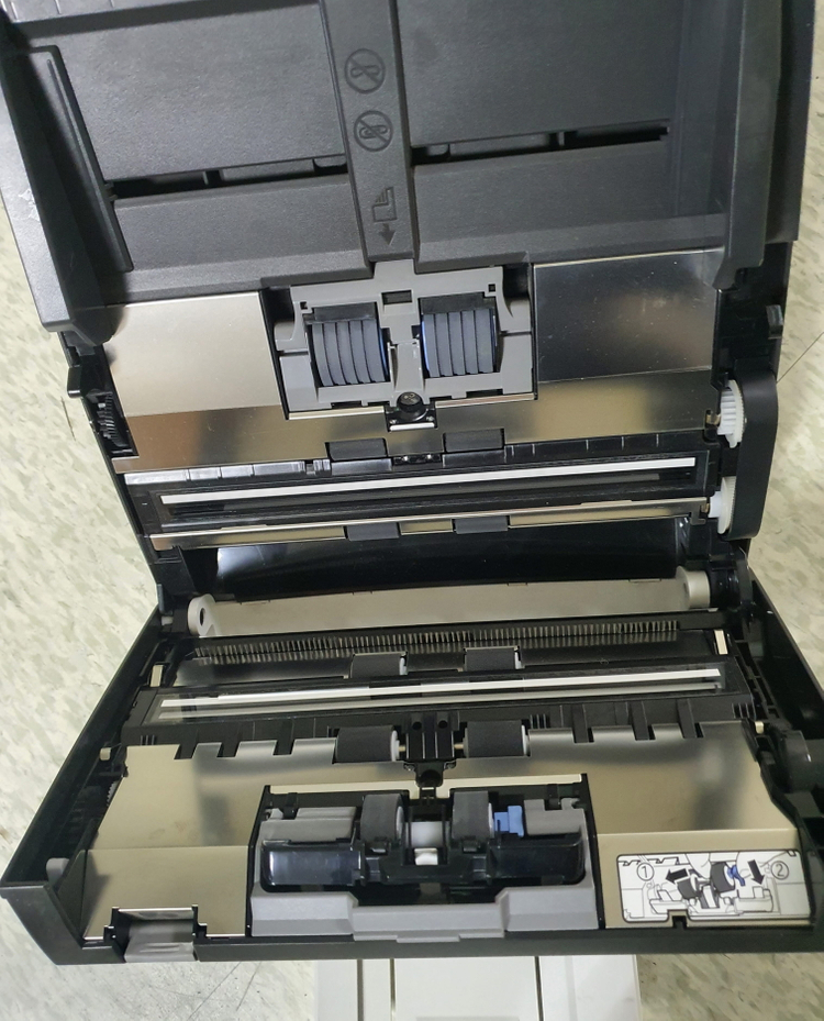 캐논 DR-M160II 버전2 , A4 고속 칼라 양면스캐너, 속도: 60매(분) 카운터 : 10,000매 이미지