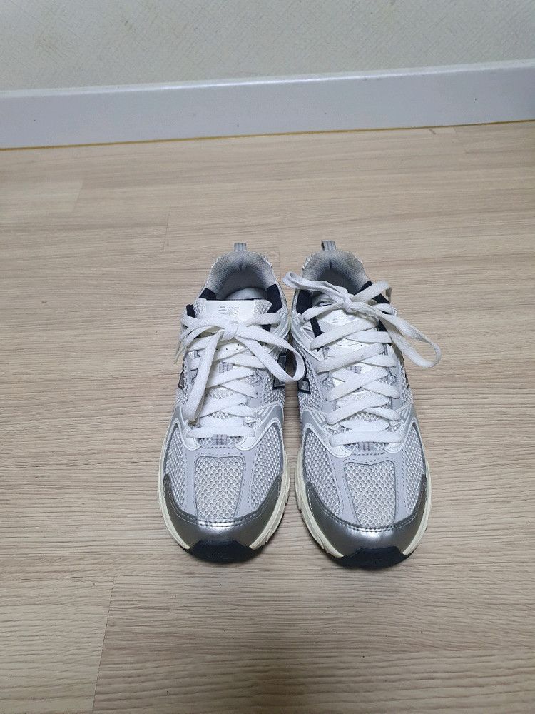 뉴발란스 530 운동화 이에요 245 이미지