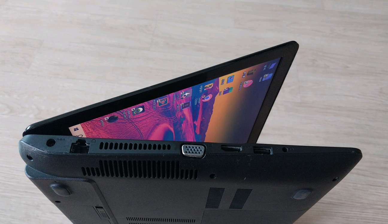 삼성노트북 i7 8G SSD256G 15.6 정품인증 이미지
