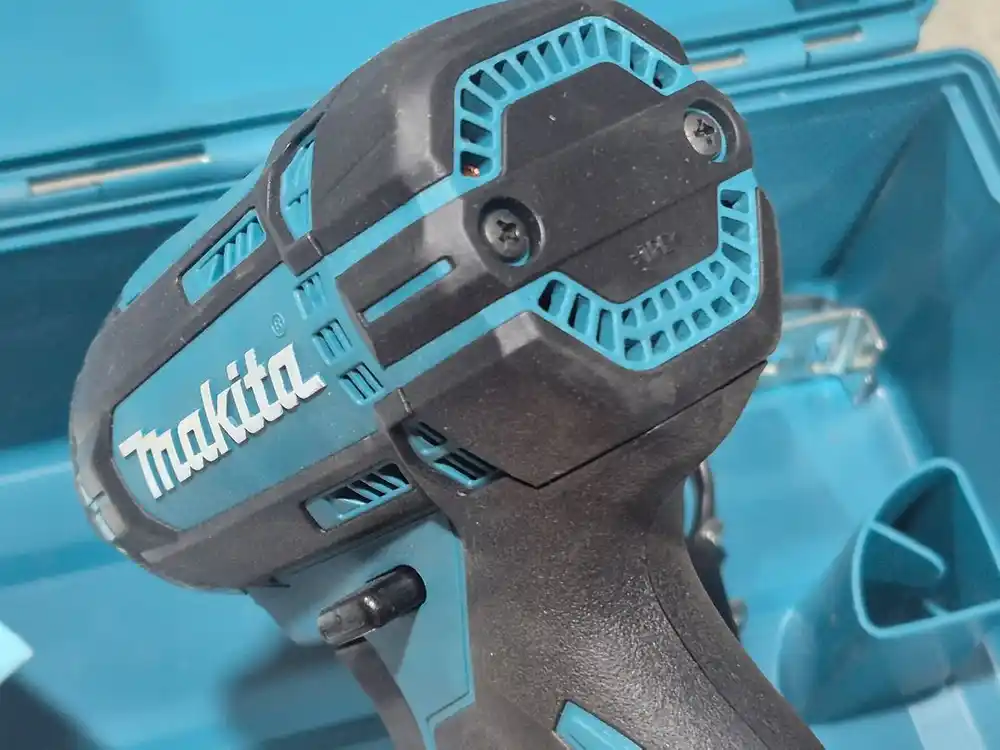마끼다 임팩드릴 18V, 6ah (makita DTD149) 새재품을 중고 가격에 팝니다 이미지