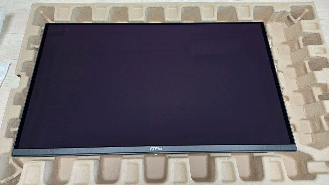 MSI MAG 272QP QD OLED X24 모니터 판매해요 이미지