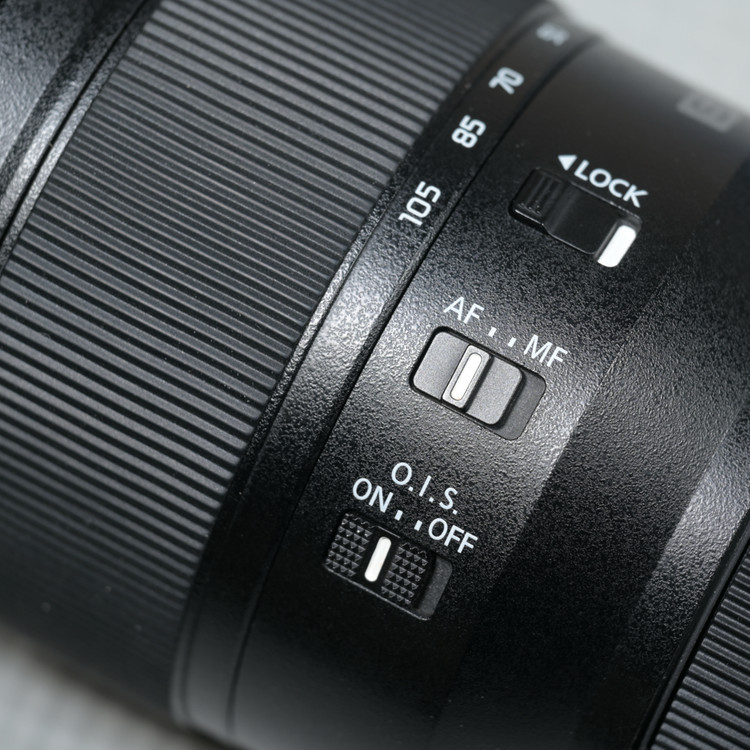 파나소닉 루믹스 24-105mm f4 S 렌즈 이미지