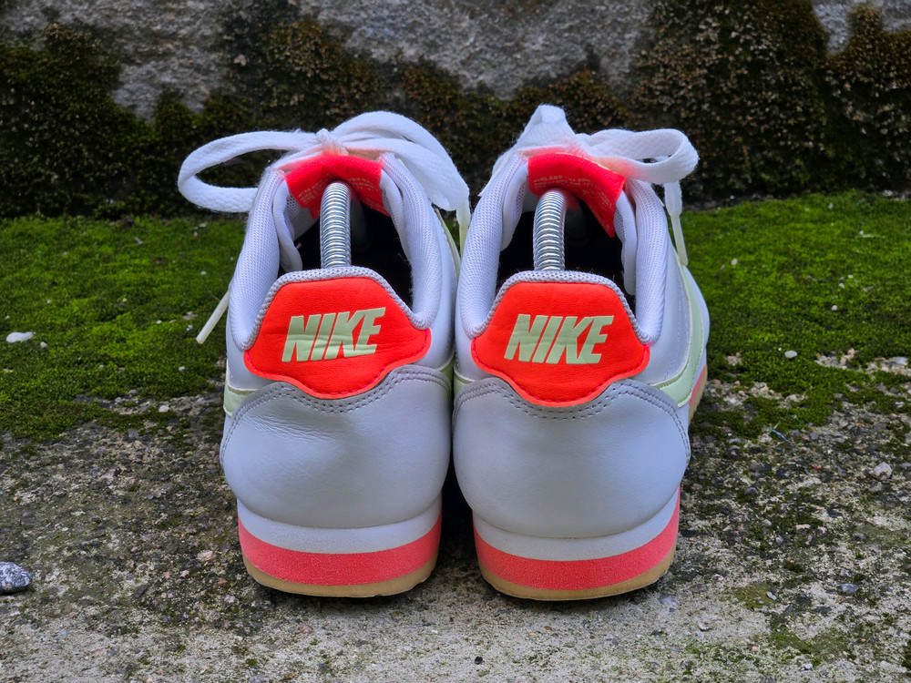나이키 코르테즈 화이트/네온 240mm 이미지