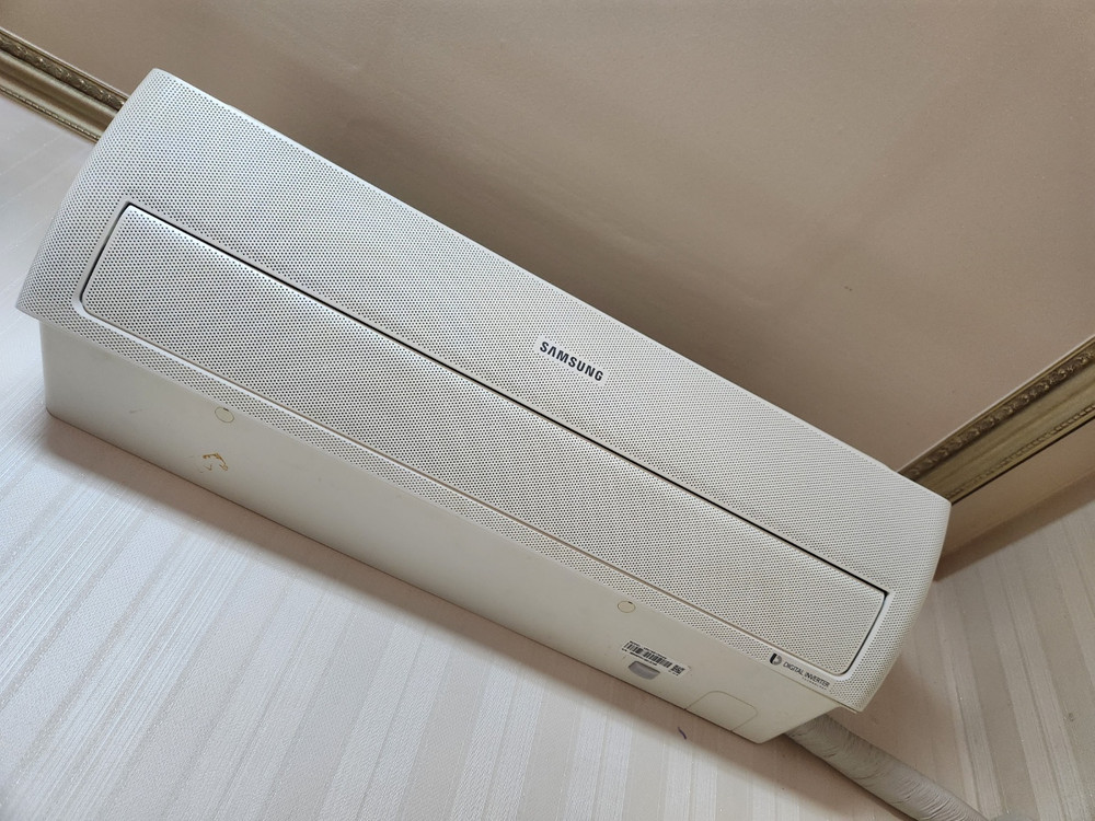 삼성 벽걸이 에어컨 (무풍) 이미지