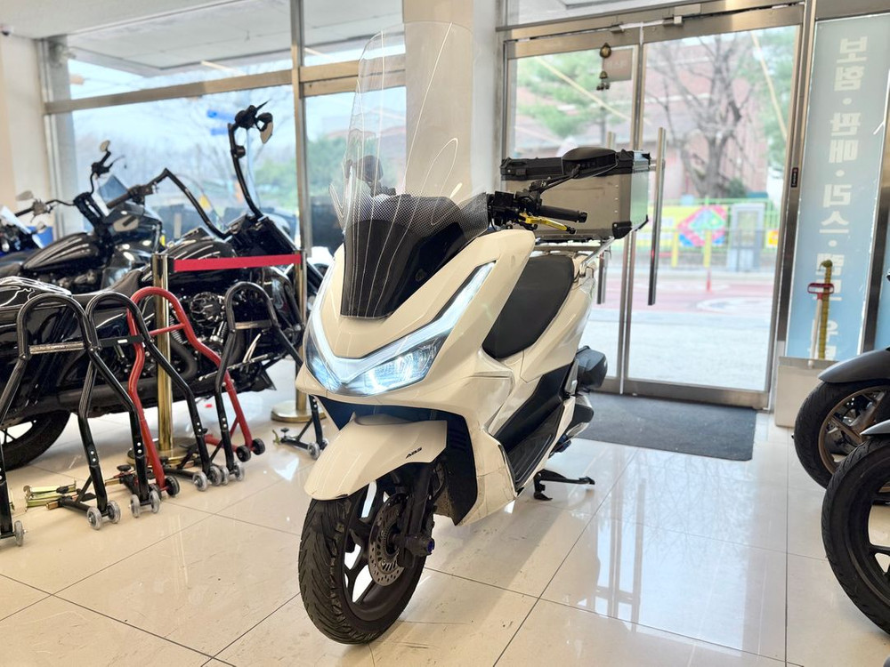 25년식 PCX125 29,XXXkm 판매합니다:) 이미지