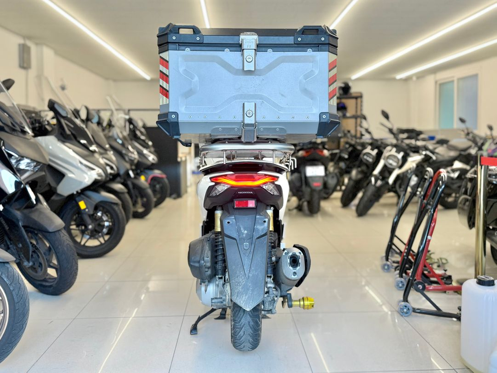 25년식 PCX125 29,XXXkm 판매합니다:) 이미지