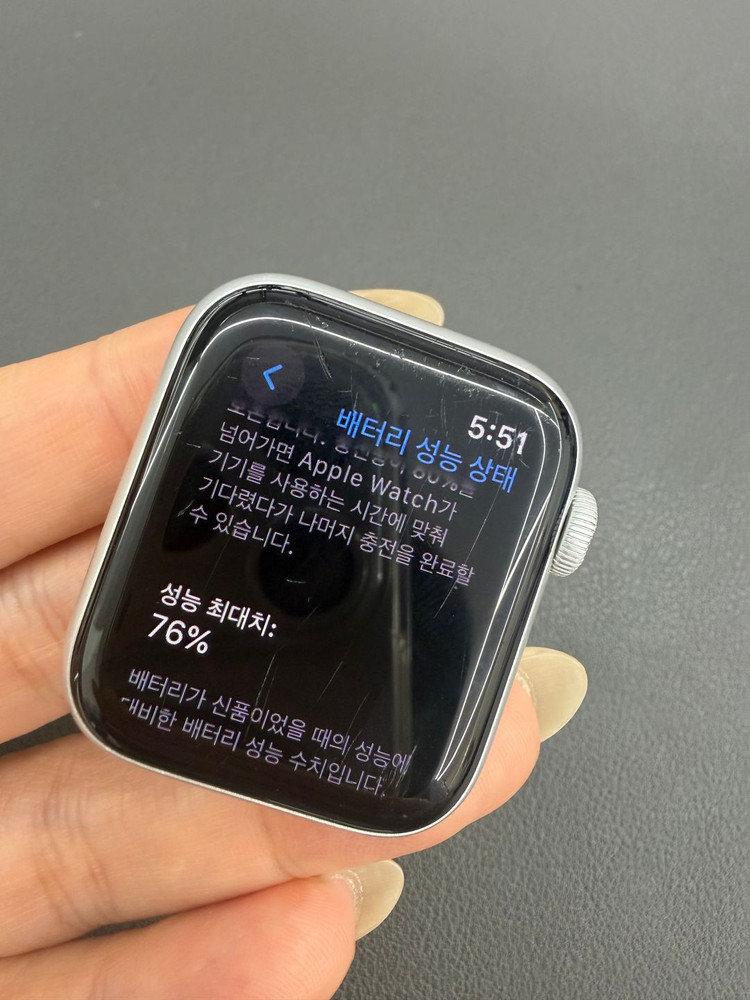 [대전 중고폰] 애플워치6 40mm 셀룰러 실버 / 실사진 / 410980 이미지