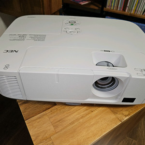 (실사용 74시간) 4200안시 NEC M420XV 빔프로젝터/빔프로젝트 이미지