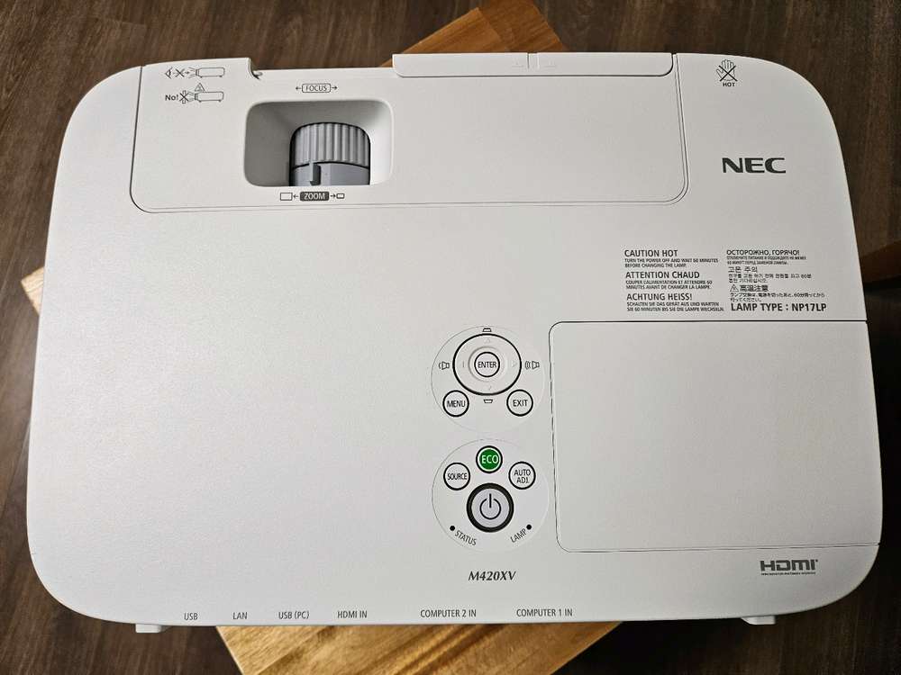 (실사용 74시간) 4200안시 NEC M420XV 빔프로젝터/빔프로젝트 이미지