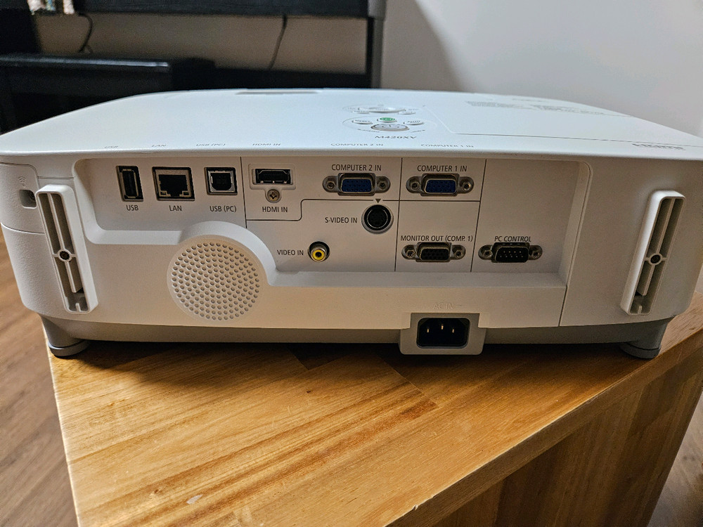 (실사용 74시간) 4200안시 NEC M420XV 빔프로젝터/빔프로젝트 이미지